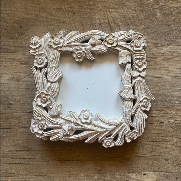 Anthropologie Carved Wood Frame - Picture 2 of 15